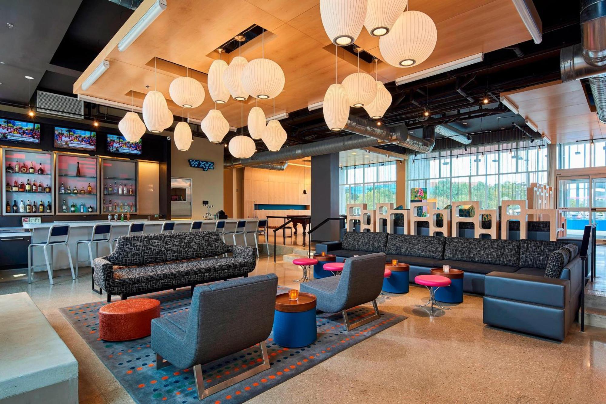 Hotel Aloft Cleveland Airport North Olmsted Exterior foto
